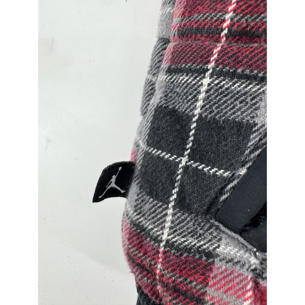 Kids Jordan Plaid Puffer Vest Red Black Gray 24M‎